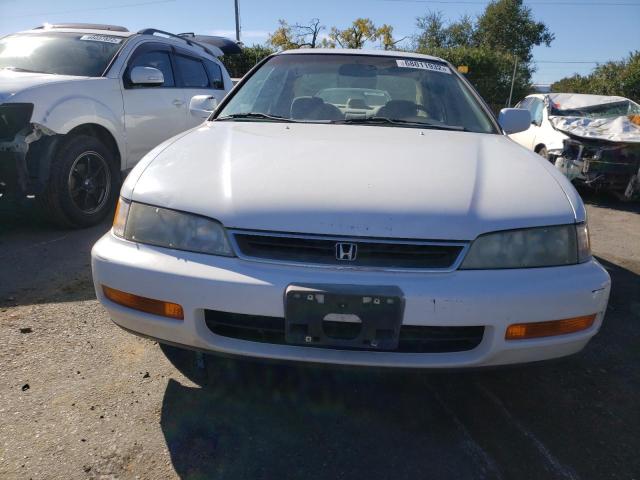 Photo 5 from auction – 1997 HONDA ACCORD LX with VIN 1HGCD5637VA239287