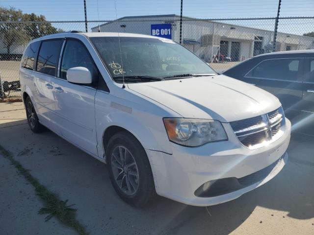 DODGE GRAND CARA 2017 with VIN 2C4RDGCG0HR814700 - Photo from auction