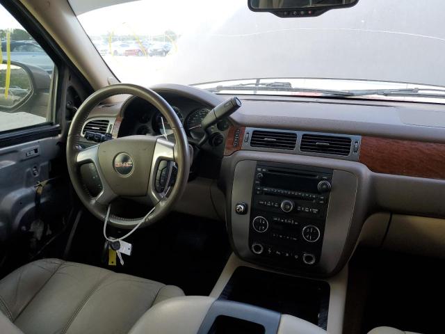 Photo 10 from auction – 2007 GMC YUKON with VIN 1GKFC13037R400292
