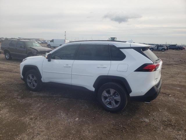Photo 2 from auction – 2022 TOYOTA RAV4 XLE with VIN 2T3W1RFVXNC201780