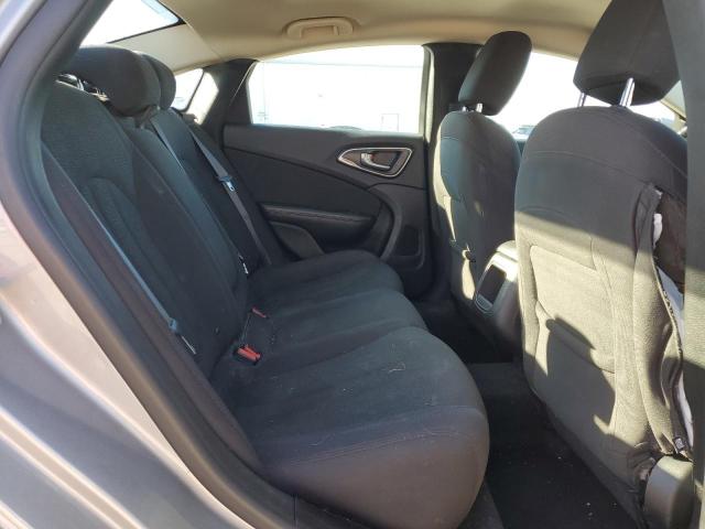 Photo 10 from auction – 2016 CHRYSLER 200 LIMITE with VIN 1C3CCCAB9GN136702
