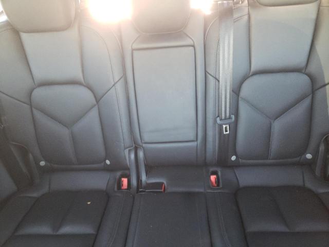Photo 10 from auction – 2018 PORSCHE CAYENNE with VIN WP1AA2A28JKA00412