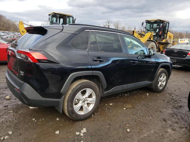 Photo 3 from auction – 2021 TOYOTA RAV4 XLE with VIN 2T3P1RFV2MC199932