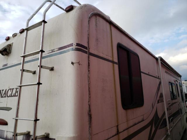 Photo 9 from auction – 2001 PINN MOTORHOME with VIN 1FCNF53S2Y0A07753