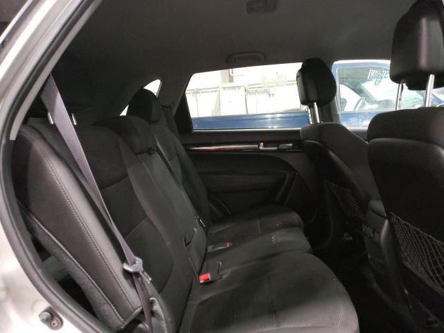 Photo 11 from auction – 2015 KIA SORENTO LX with VIN 5XYKT3A69FG649058