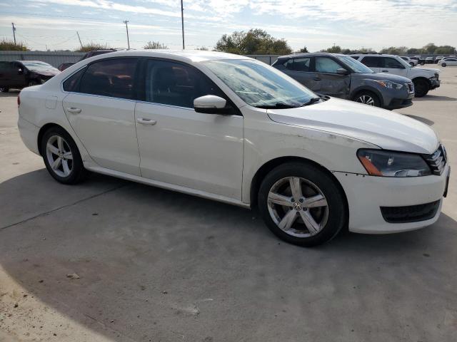 Photo 4 from auction – 2014 VOLKSWAGEN PASSAT SE with VIN 1VWBT7A31EC097892