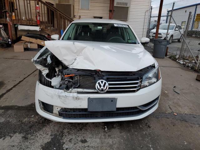 Photo 5 from auction – 2013 VOLKSWAGEN PASSAT S with VIN 1VWAP7A34DC069616