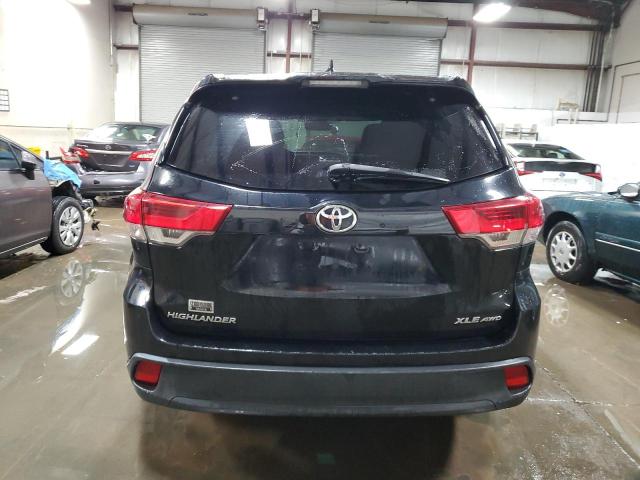 Photo 6 from auction – 2017 TOYOTA HIGHLANDER with VIN 5TDJZRFH2HS518809