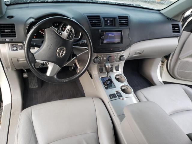 Photo 8 from auction – 2012 TOYOTA HIGHLANDER with VIN 5TDBK3EH5CS095921