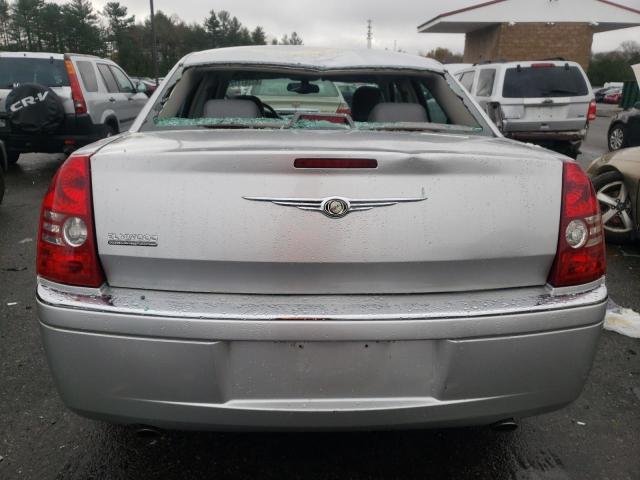 Photo 6 from auction – 2005 CHRYSLER 300C with VIN 2C3JA63H85H100831