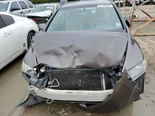 Photo 5 from auction – 2010 HONDA CIVIC LX with VIN 19XFA1F55AE047243