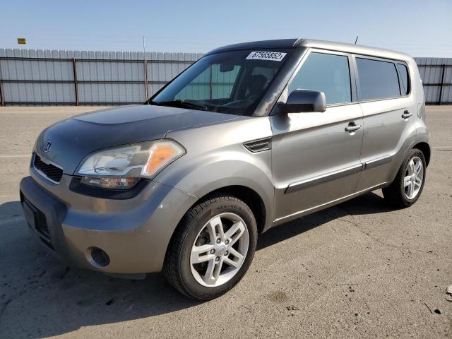 KIA SOUL + 2011 with VIN KNDJT2A28B7273432 - Photo from auction