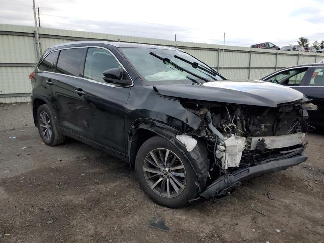 Photo 4 from auction – 2017 TOYOTA HIGHLANDER with VIN 5TDJZRFH9HS451366