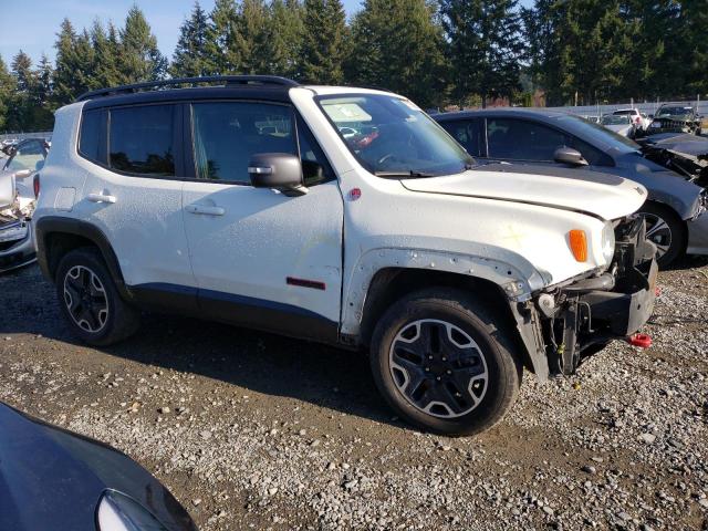 Photo 4 from auction – 2017 JEEP RENEGADE T with VIN ZACCJBCB1HPE81840
