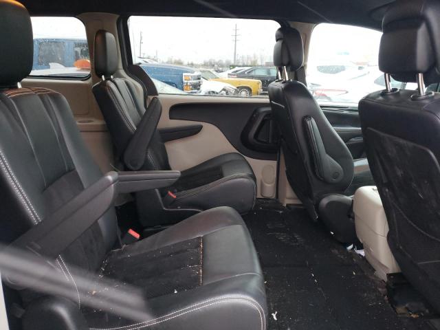 Photo 11 from auction – 2015 DODGE GRAND CARA with VIN 2C4RDGCG1FR660690
