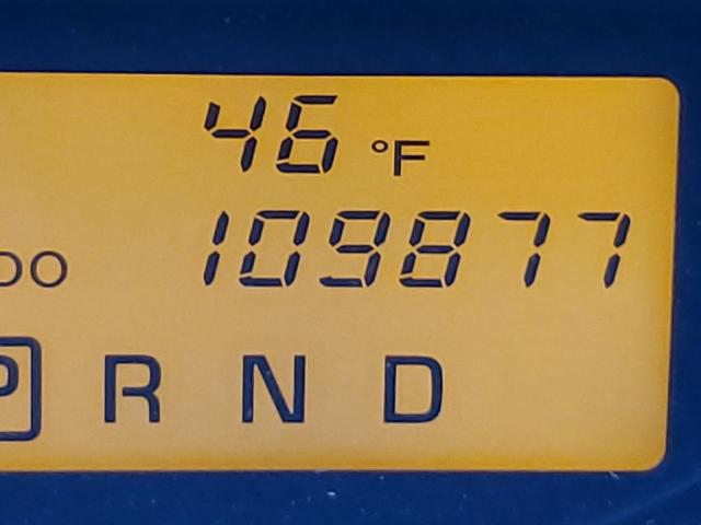 Photo 8 from auction – 2010 TOYOTA RAV4 with VIN JTMBF4DV2AD024895
