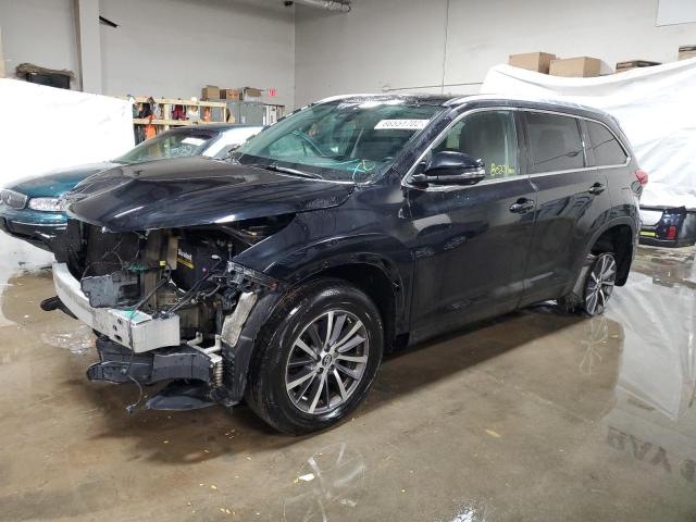 TOYOTA HIGHLANDER 2017 с VIN 5TDJZRFH2HS518809 - Фото с аукциона