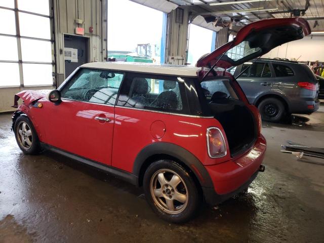 Photo 2 from auction – 2007 MINI COOPER with VIN WMWMF335X7TT53957