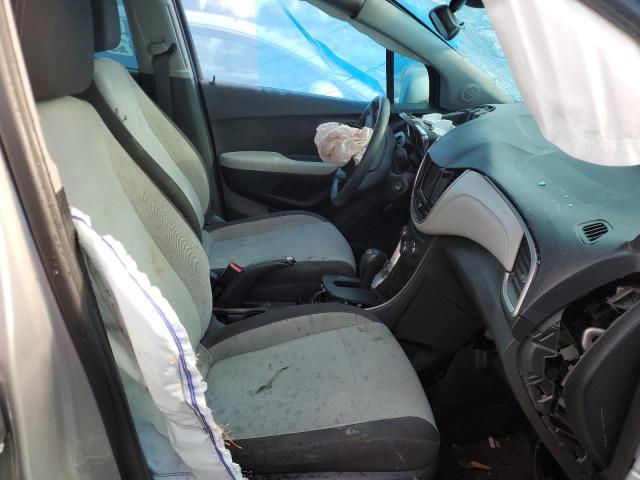 Photo 5 from auction – 2017 CHEVROLET TRAX LS with VIN 3GNCJKSB8HL227415