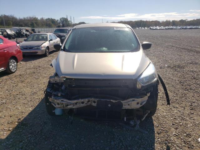 Photo 5 from auction – 2017 FORD ESCAPE S with VIN 1FMCU0F78HUF02020