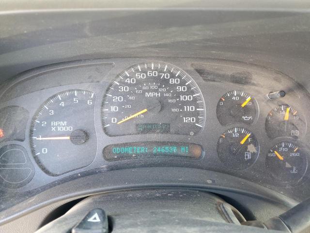 Photo 9 from auction – 2003 CHEVROLET SUBURBAN K with VIN 1GNFK16Z23J156384