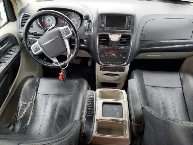Photo 8 from auction – 2011 CHRYSLER TOWN & COU with VIN 2A4RR8DG8BR758335