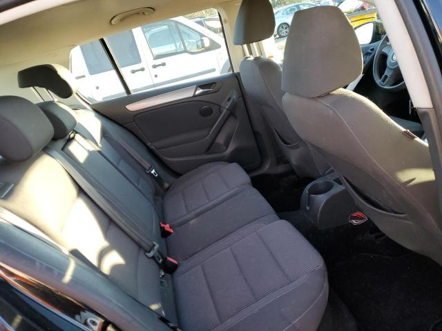 Photo 10 from auction – 2010 VOLKSWAGEN GOLF with VIN WVWDB7AJ9AW336448