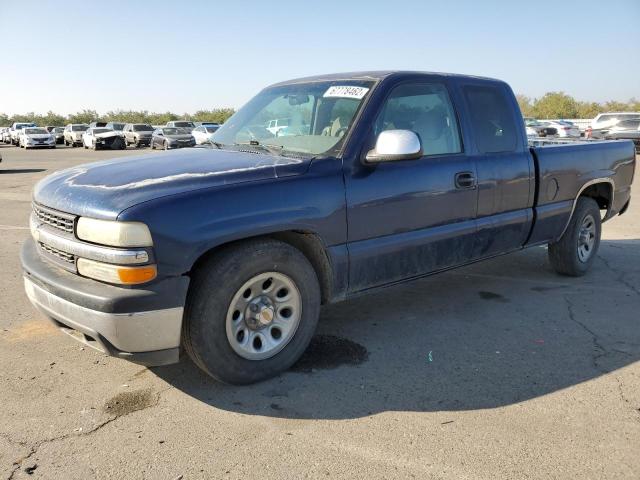 CHEVROLET SILVERADO 2000 with VIN 1GCEC19T6YZ353575 - Photo from auction