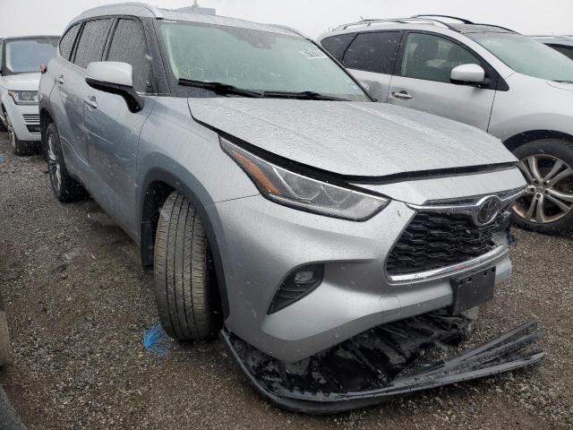 Photo 4 from auction – 2020 TOYOTA HIGHLANDER with VIN 5TDFZRBH8LS009070