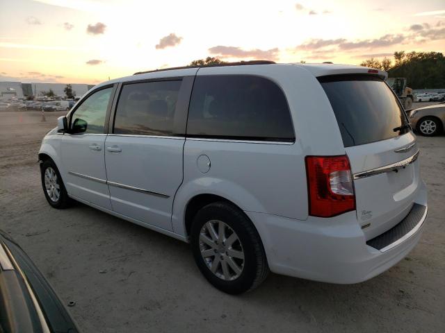 Photo 2 from auction – 2015 CHRYSLER TOWN & COU with VIN 2C4RC1BG5FR552980