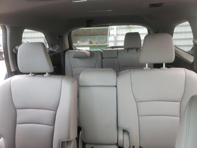 Photo 10 from auction – 2017 HONDA PILOT TOUR with VIN 5FNYF6H94HB028615
