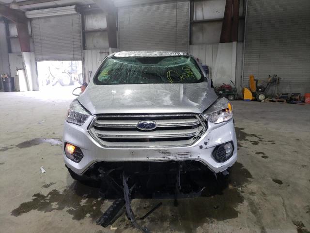 Photo 5 from auction – 2019 FORD ESCAPE SE with VIN 1FMCU9GD2KUA49013