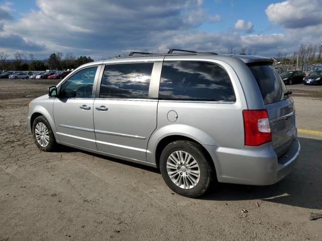 Photo 2 from auction – 2015 CHRYSLER TOWN & COU with VIN 2C4RC1CG6FR628141
