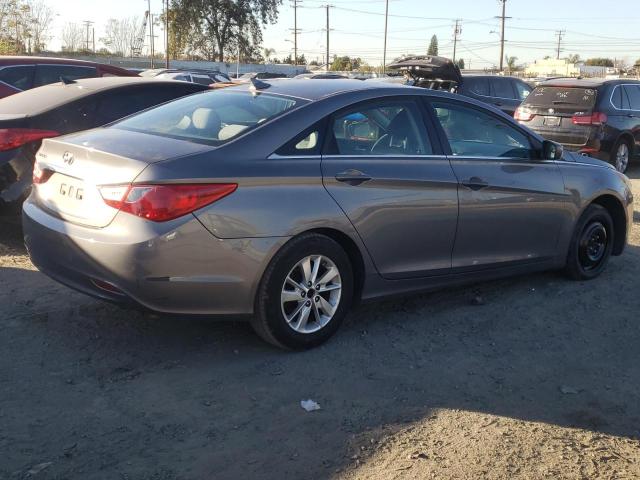 Photo 3 from auction – 2011 HYUNDAI SONATA GLS with VIN 5NPEB4AC6BH064176
