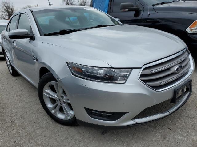 Photo 4 from auction – 2015 FORD TAURUS SEL with VIN 1FAHP2E8XFG105482