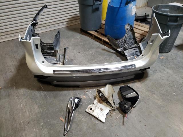 Photo 13 from auction – 2020 TOYOTA HIGHLANDER with VIN 5TDFZRBH9LS028503