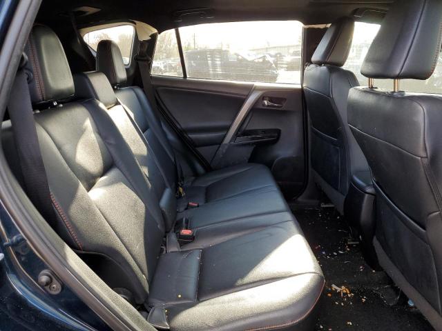 Photo 11 from auction – 2018 TOYOTA RAV4 SE with VIN 2T3JFREV4JW832997
