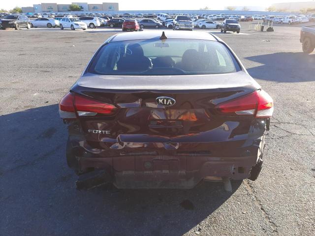 Photo 6 from auction – 2018 KIA FORTE LX with VIN 3KPFK4A76JE266445