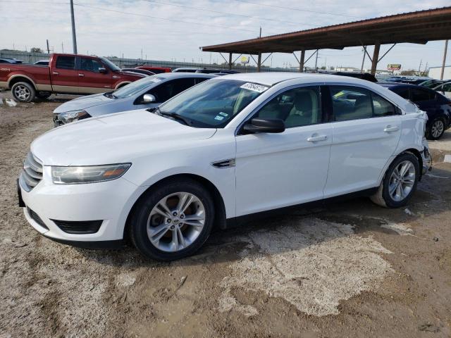 FORD TAURUS SE 2015 with VIN 1FAHP2D8XFG151654 - Photo from auction