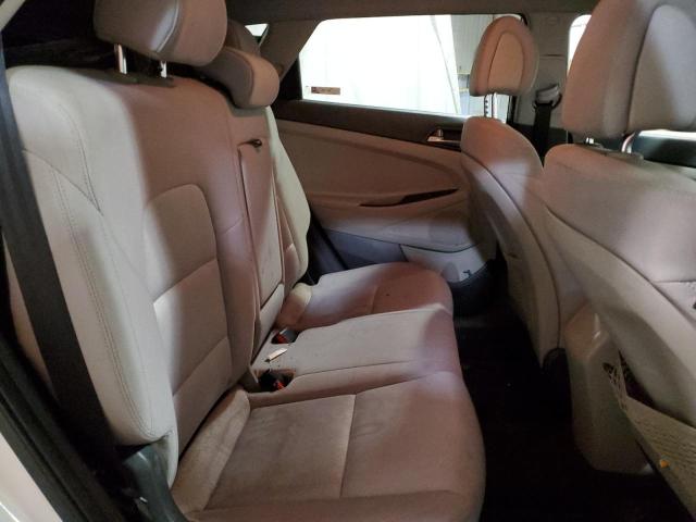 Photo 11 from auction – 2017 HYUNDAI TUCSON LIM with VIN KM8J3CA43HU550355