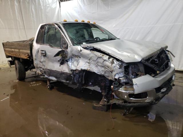 Photo 4 from auction – 2004 FORD F150 with VIN 1FTRF14W24NA57495