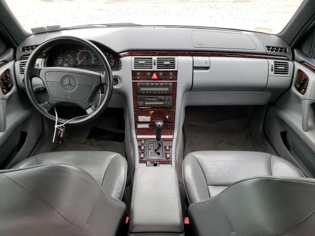 Photo 8 from auction – 1998 MERCEDES-BENZ E 320 with VIN WDBJF65F8WA515803