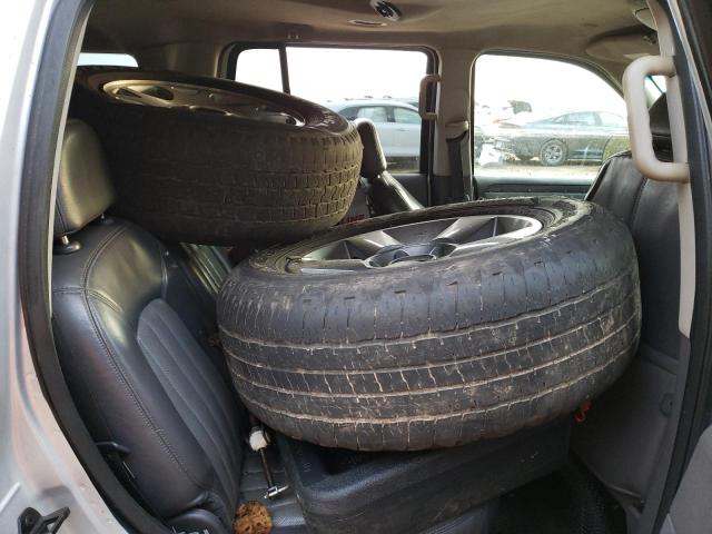 Photo 11 from auction – 2002 MERCURY MOUNTAINEE with VIN 4M2ZU66W92UJ10576