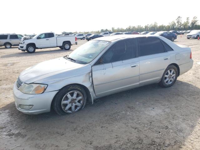 TOYOTA AVALON XL 2001 with VIN 4T1BF28B31U140736 - Photo from auction