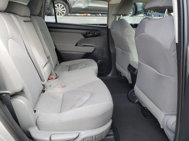 Photo 11 from auction – 2021 TOYOTA HIGHLANDER with VIN 5TDZZRAH1MS037955