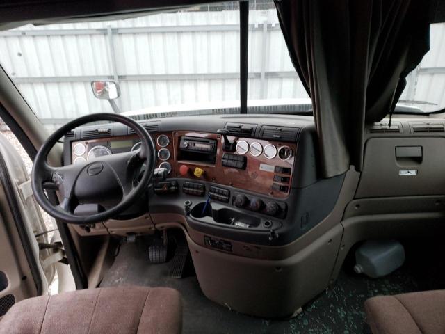 Photo 8 from auction – 2016 FREIGHTLINER CASCADIA 1 with VIN 3AKJGLD55GSGV1866