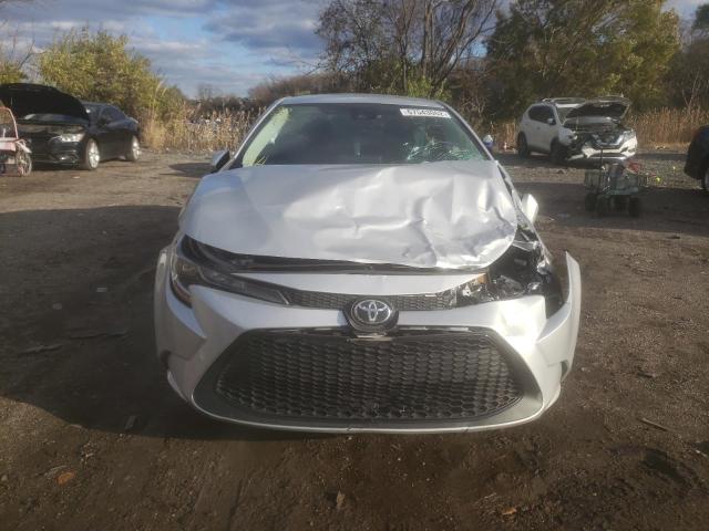 Photo 5 from auction – 2022 TOYOTA COROLLA LE with VIN 5YFEPMAEXNP280252