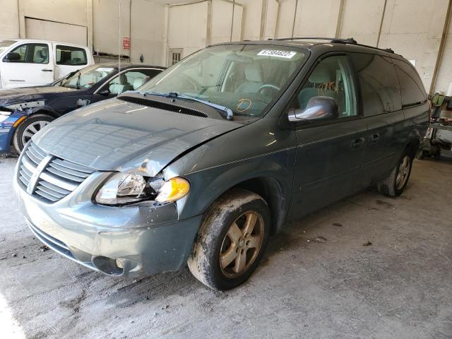 DODGE GRAND CARA 2005 with VIN 2D4GP44L15R131394 - Photo from auction
