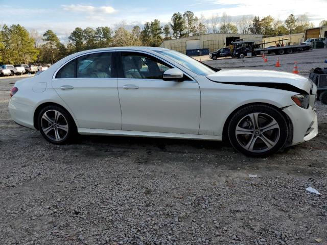 Photo 4 from auction – 2018 MERCEDES-BENZ E 300 with VIN WDDZF4JB8JA454091