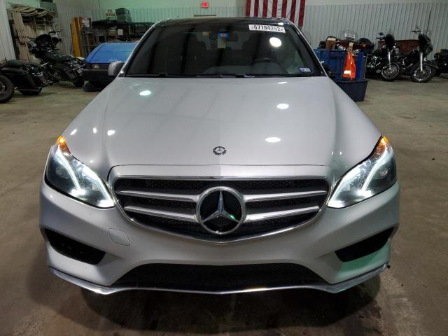 Photo 5 from auction – 2016 MERCEDES-BENZ E 350 with VIN WDDHF5KB5GB206819